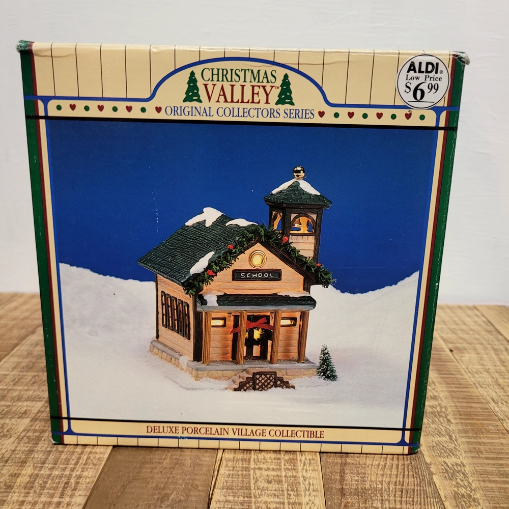 Christmas Valley Deluxe Village Collectible School House Multi Color